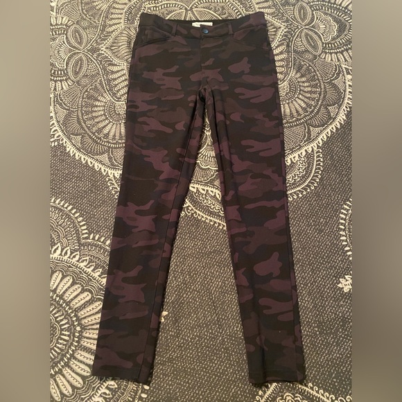 Knox Rose Camo stretch Pull on Pants - Picture 1 of 3